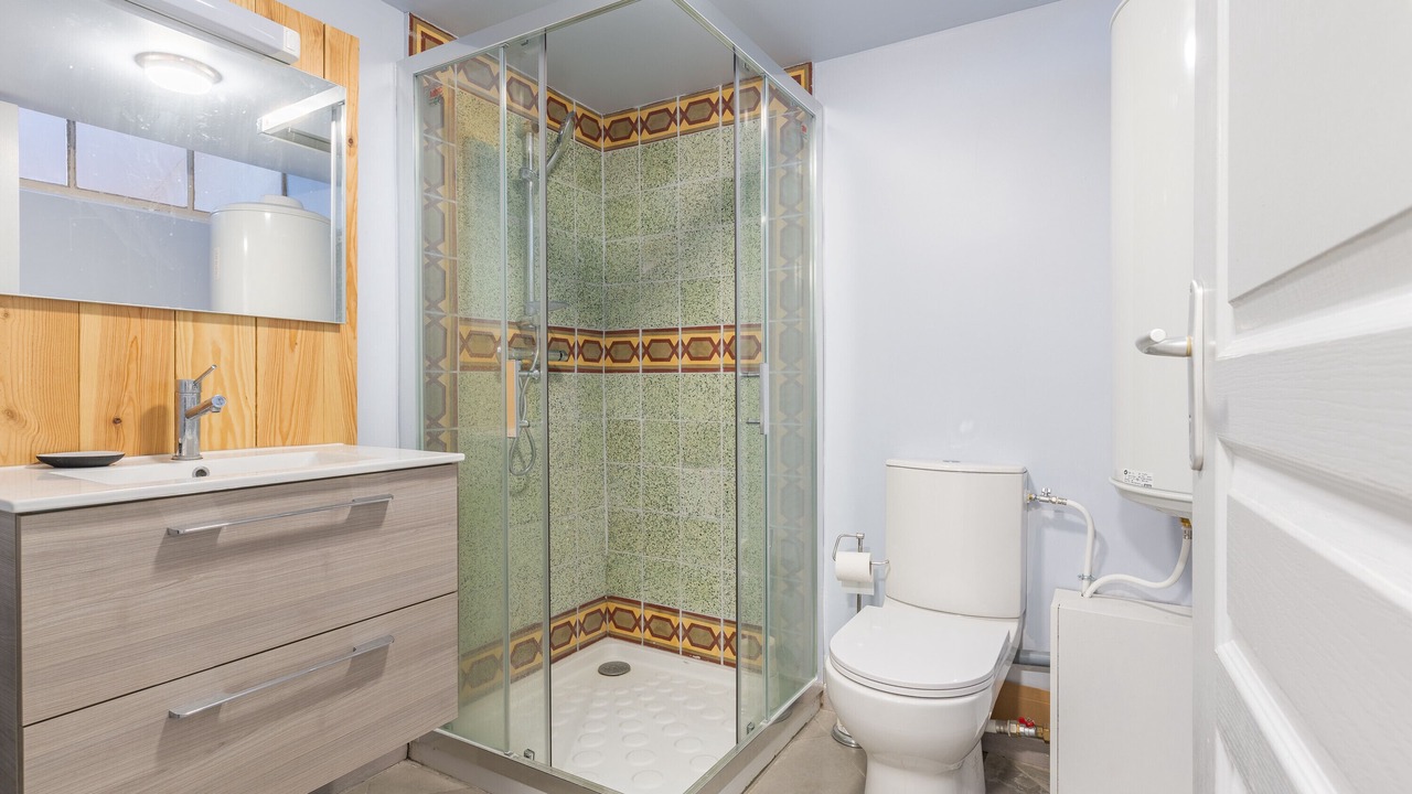 Photo of Bathroom in Charleval