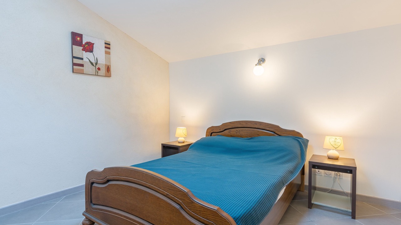 Photo of Bedroom in Charleval