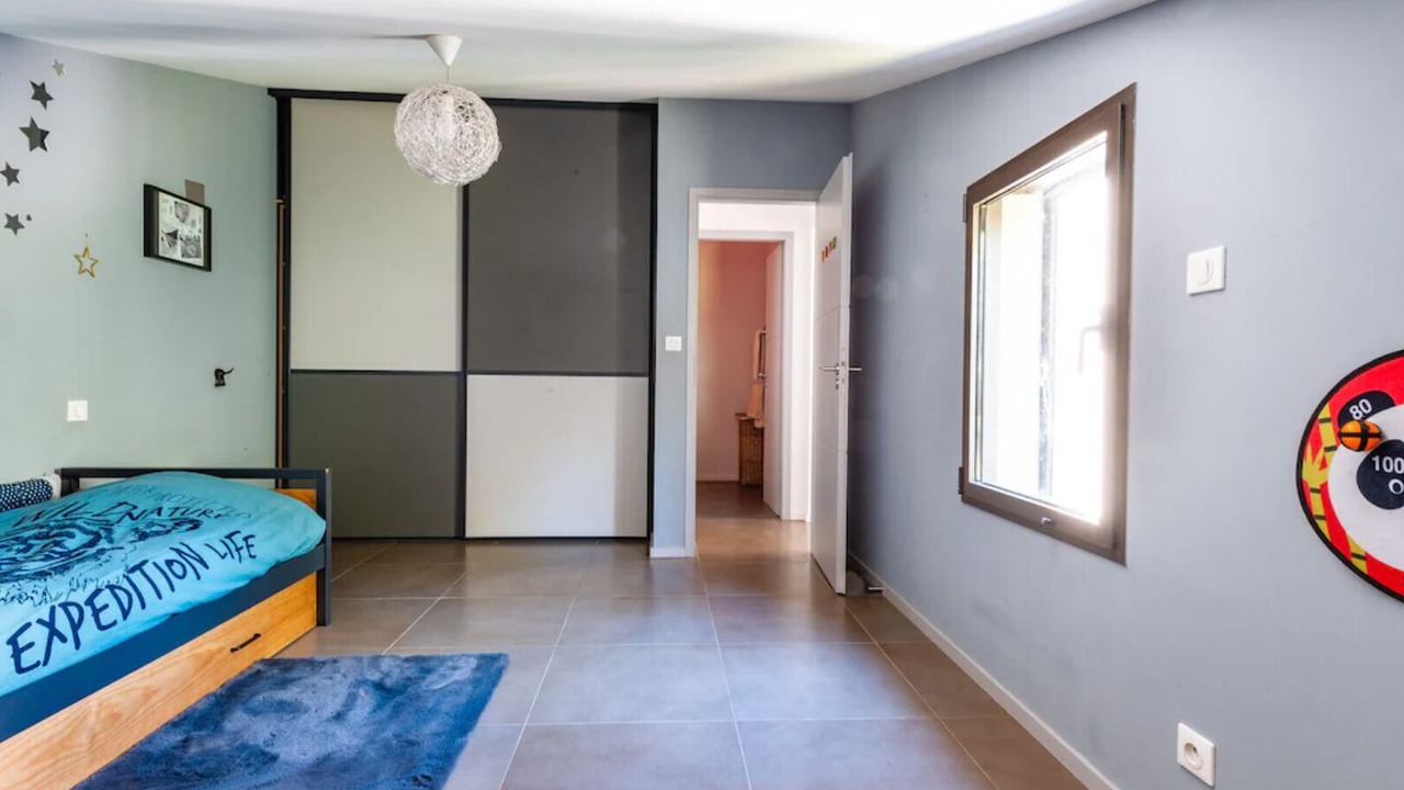Photo of Bedroom in Suze-la-Rousse