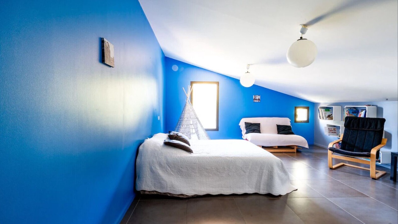 Photo of Bedroom in Suze-la-Rousse