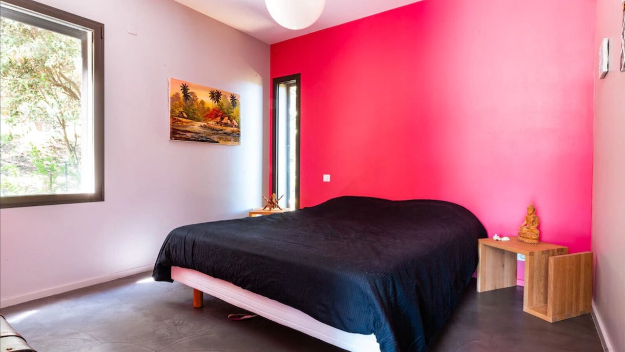 Photo of Bedroom in Suze-la-Rousse
