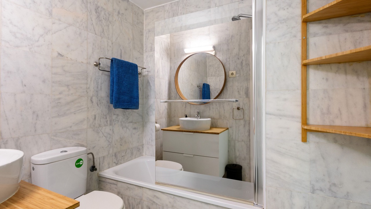 Photo of Bathroom in Torremolinos City Centre