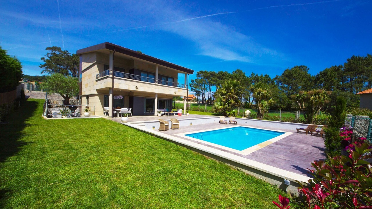 Photo of Outdoor in Montalvo