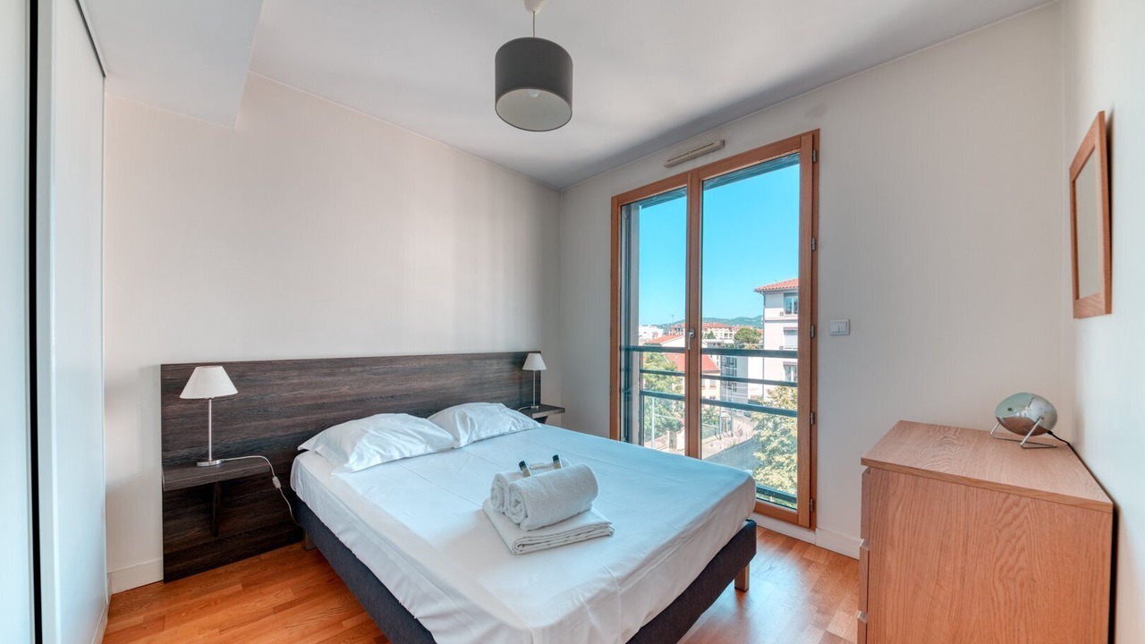 Photo of Bedroom in Boucle - Gros Caillou