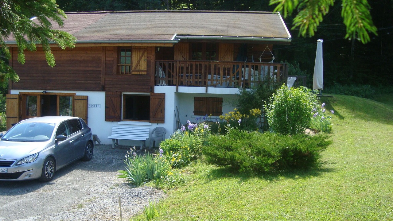 Photo of Outdoor in Onnion