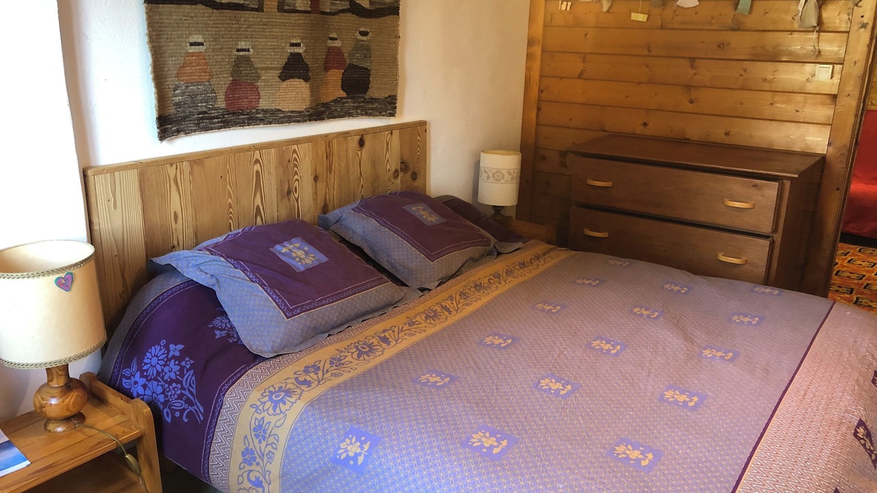 Photo of Bedroom in Onnion