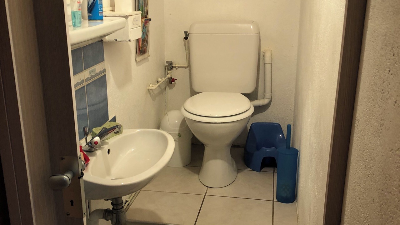 Photo of Bathroom in Onnion