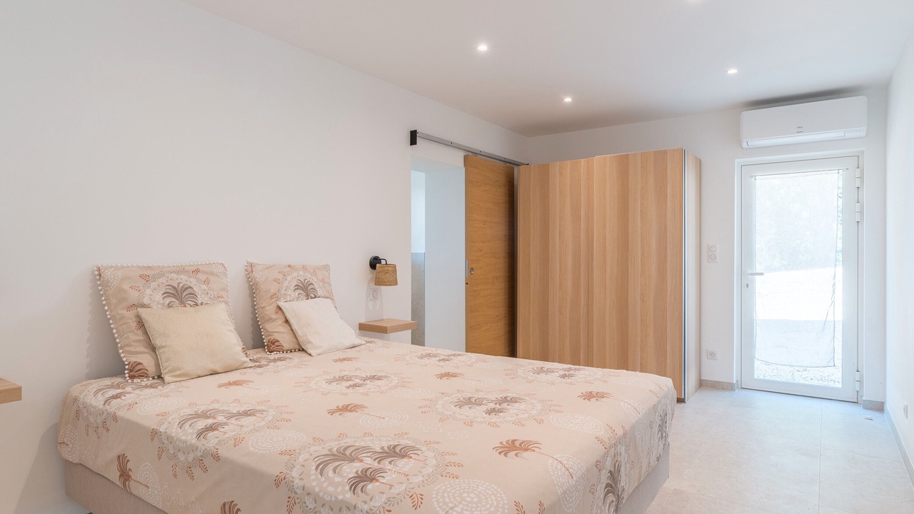 Photo of Bedroom in Cucuron