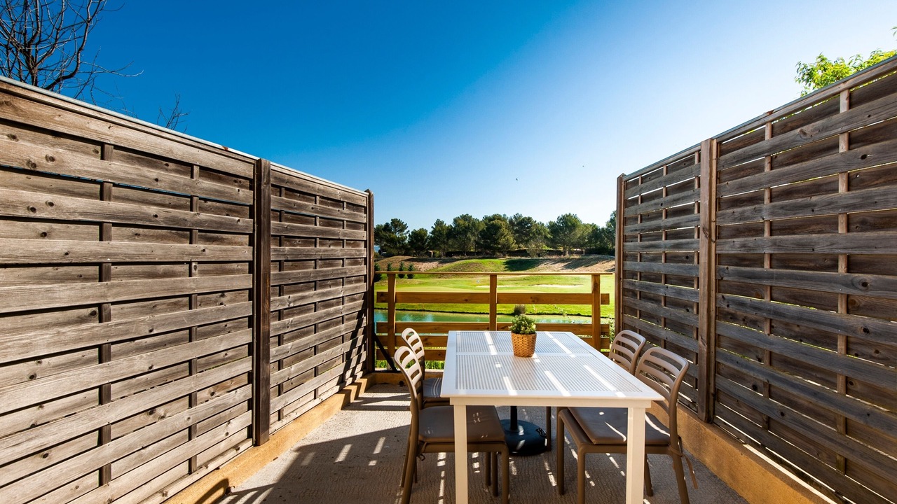 Photo of Outdoor in Cabries