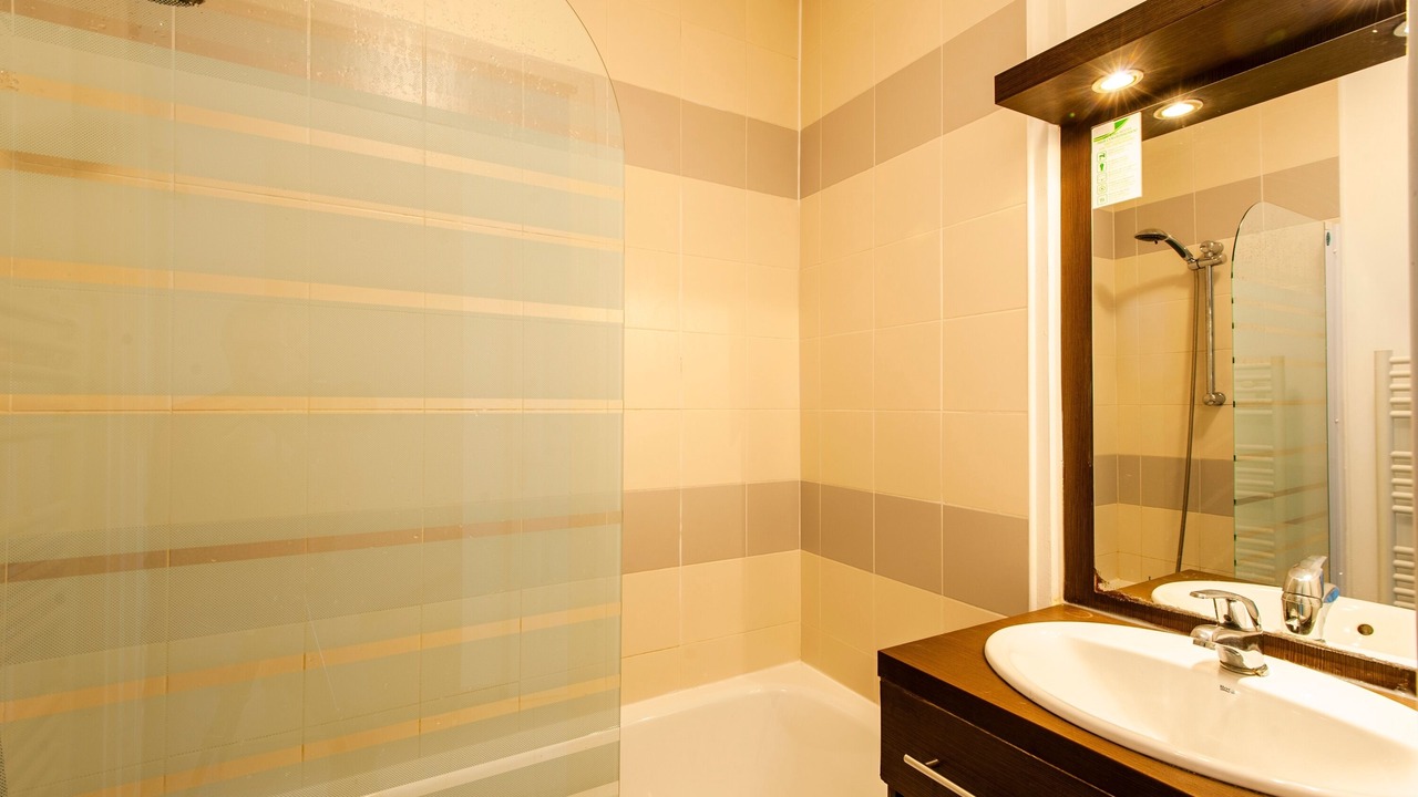 Photo of Bathroom in Cabries
