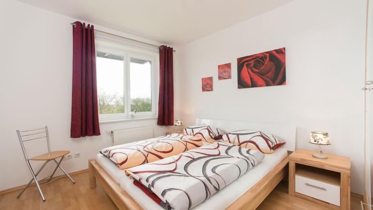 Photo of Bedroom in Burgstaaken