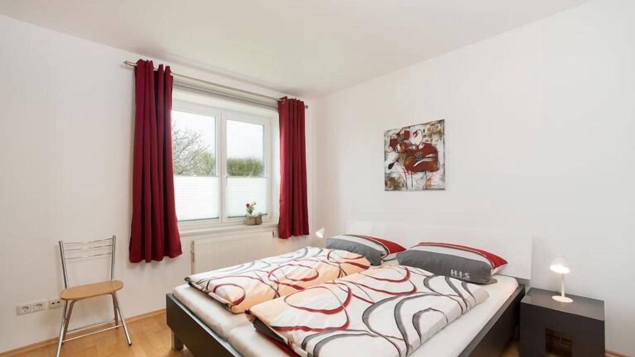 Photo of Bedroom in Burgstaaken