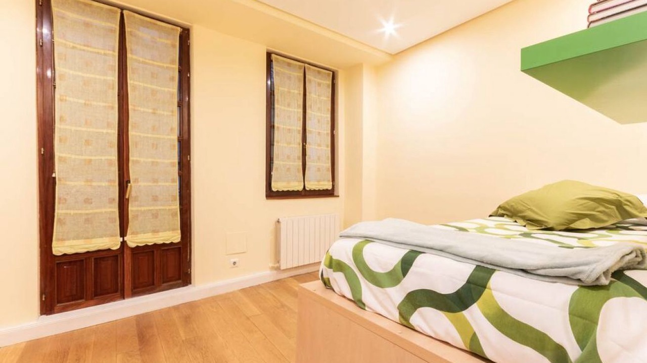 Photo of Bedroom in Bilbao Old Town