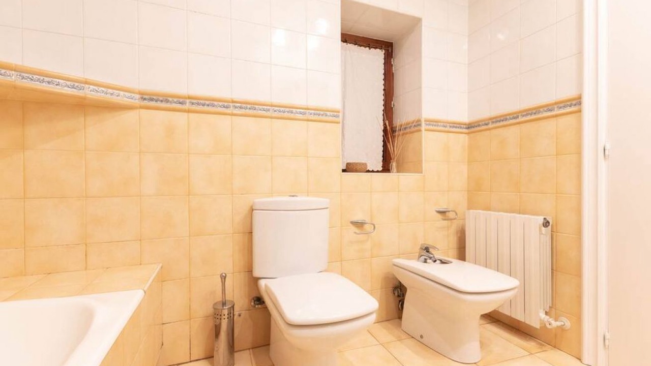 Photo of Bathroom in Bilbao Old Town
