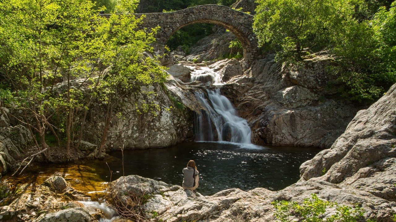 Photo of Outdoor in Vesseaux