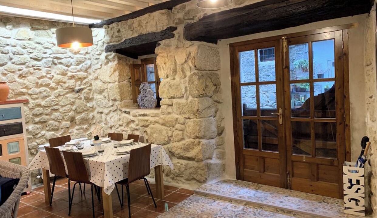 Photo of Others in Candelario