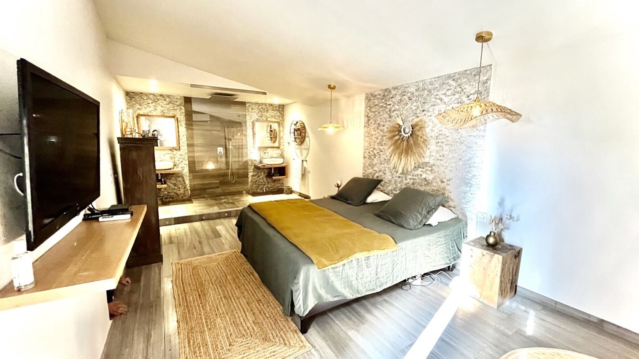 Photo of Bedroom in Mallemort