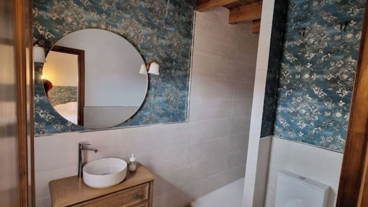 Photo of Bathroom in Alcolea del Pinar