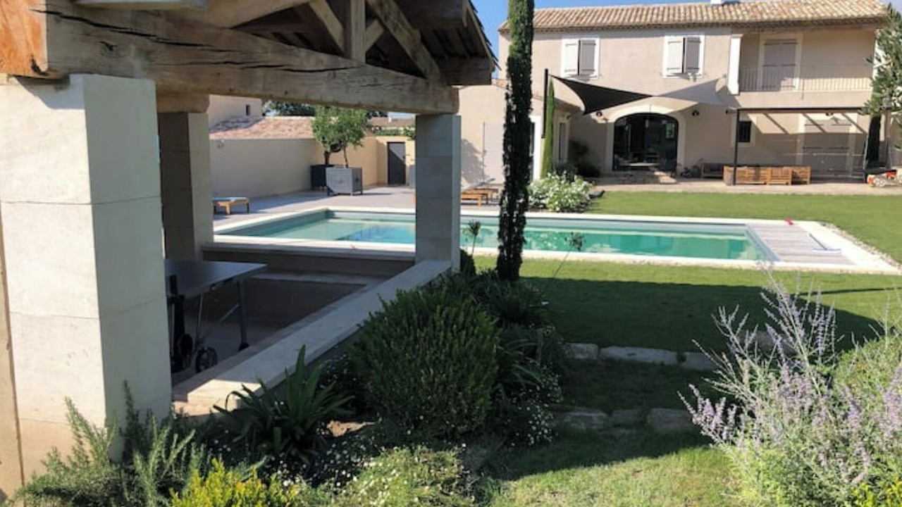 Photo of Outdoor in Eyragues