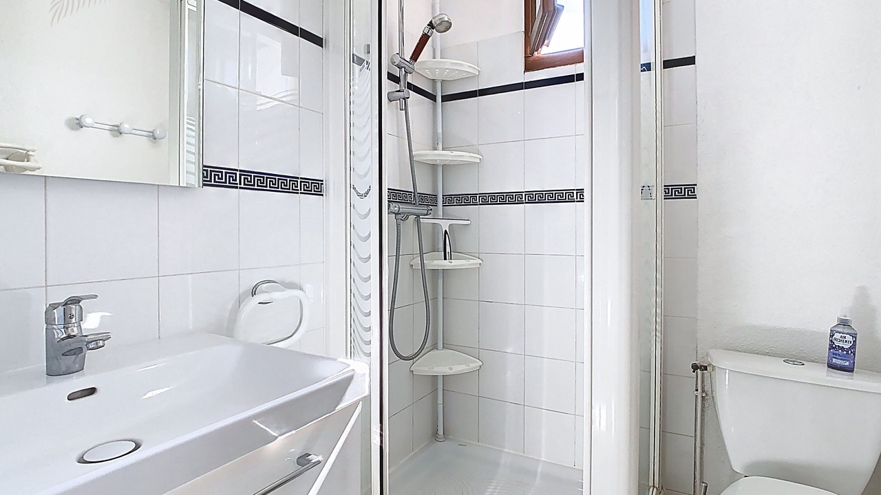 Photo of Bathroom in Vias