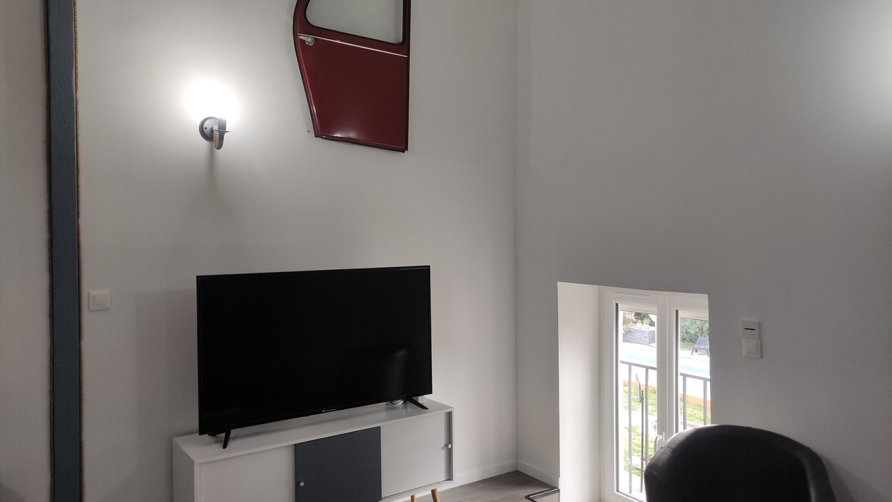 Photo of Livingroom in Roussillon-en-Isere