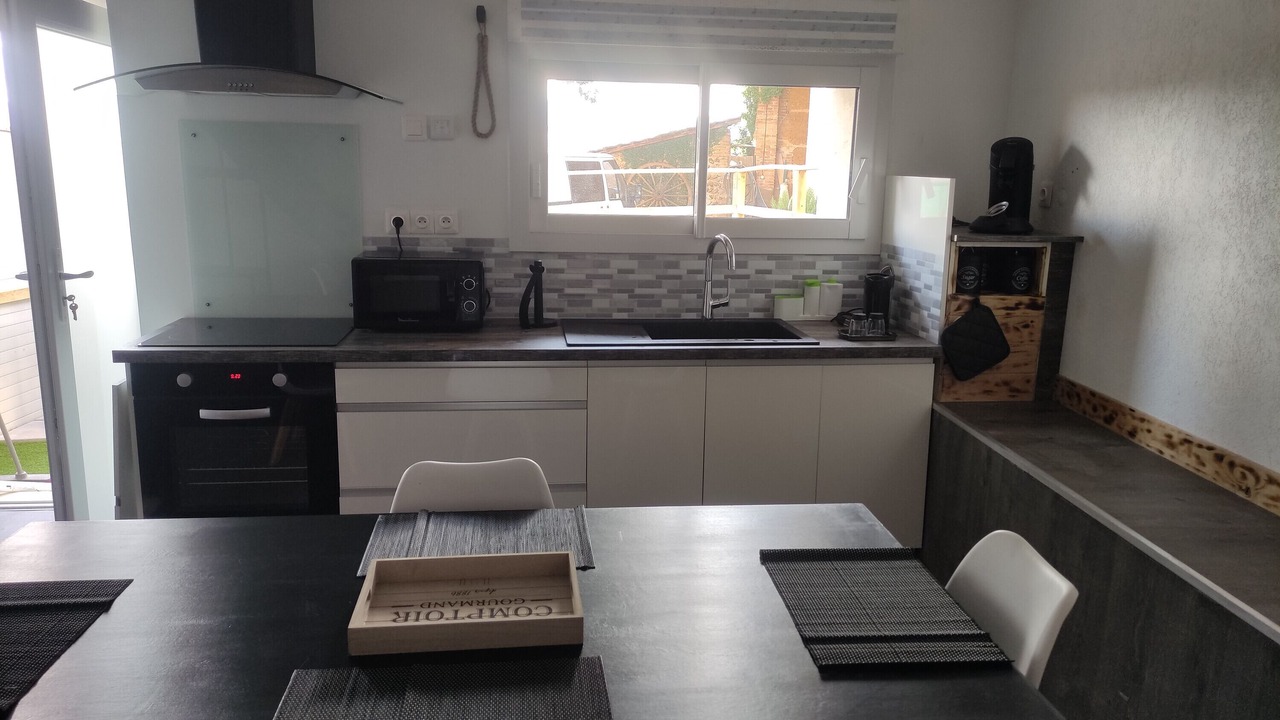 Photo of Kitchen in Roussillon-en-Isere