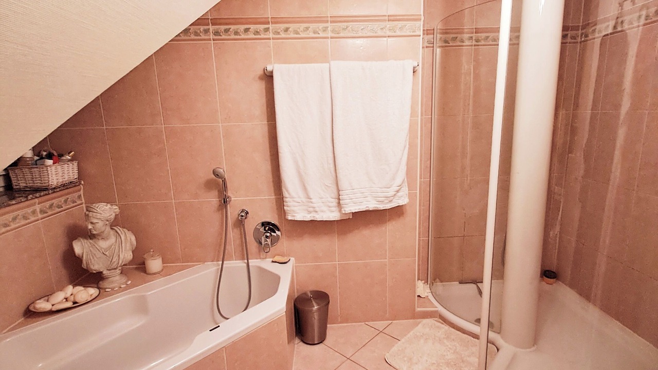 Photo of Bathroom in Steinbach