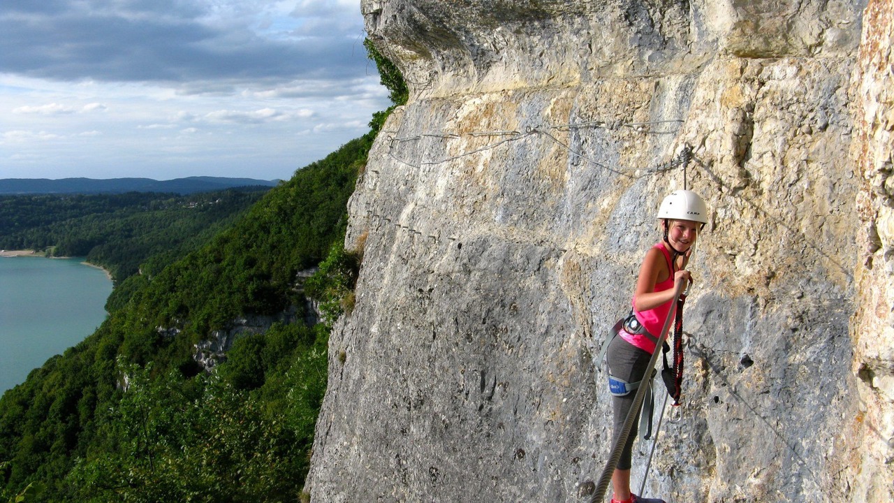 Photo of Others in Mijoux