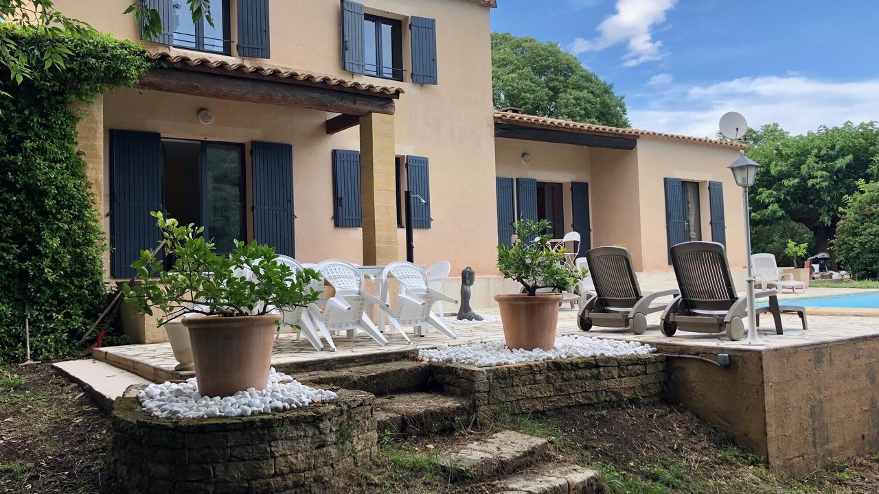 Photo of Patio Balcony in Collias