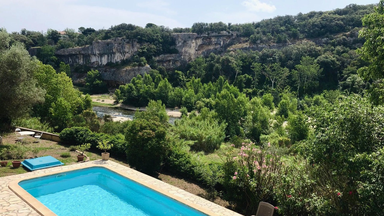 Photo of Outdoor in Collias