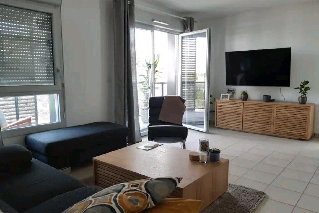 Photo of Livingroom in Decines-Charpieu