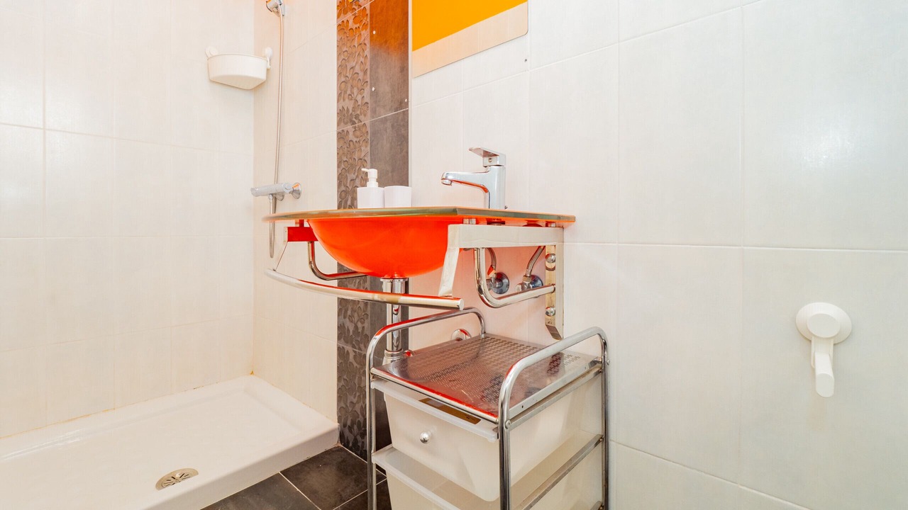 Photo of Bathroom in Fuengirola City Centre