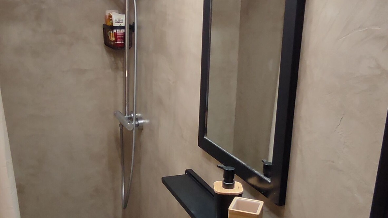 Photo of Bathroom in 8th Arrondissement