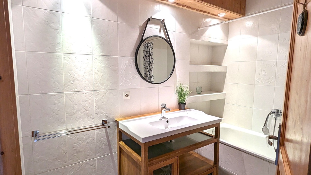 Photo of Bathroom in Allonzier-la-Caille