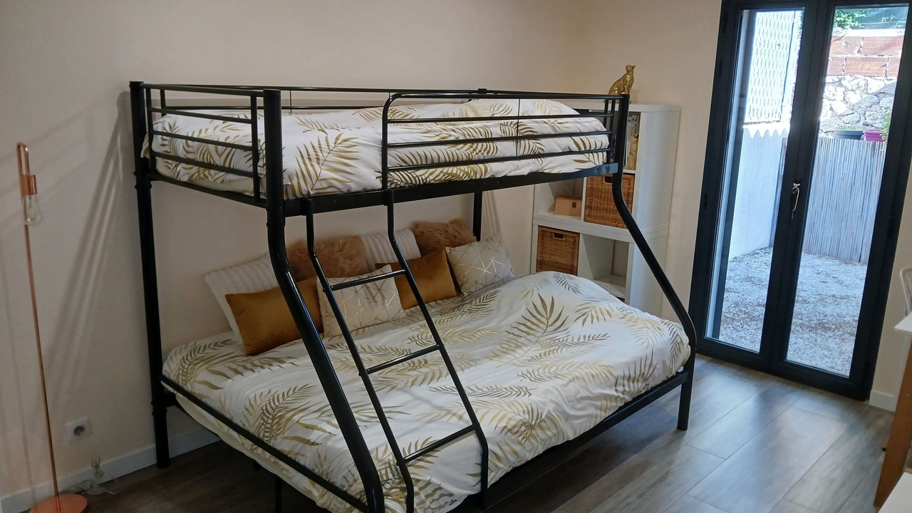 Photo of Bedroom in Sausset-les-Pins