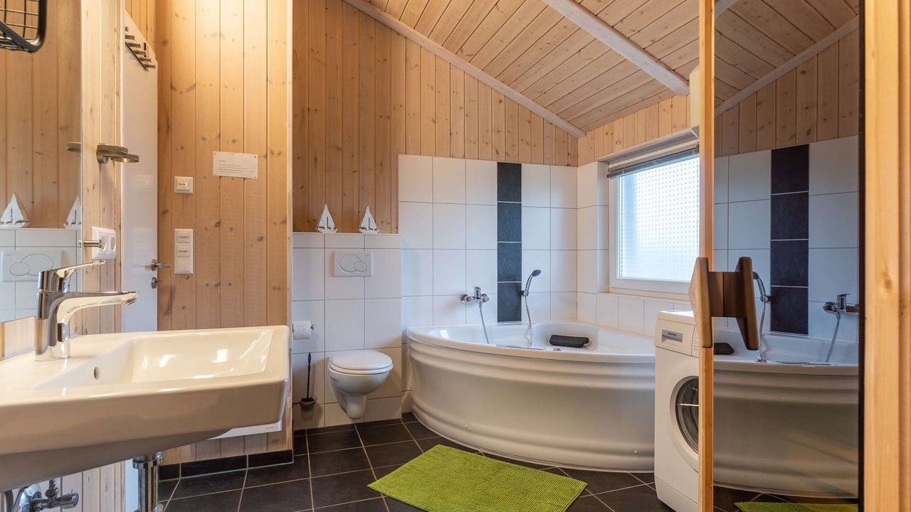 Photo of Bathroom in Wesselburenerkoog