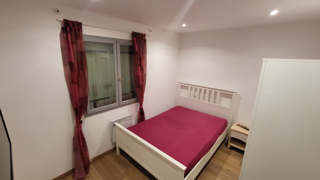 Photo of Bedroom in Saint-Victoret
