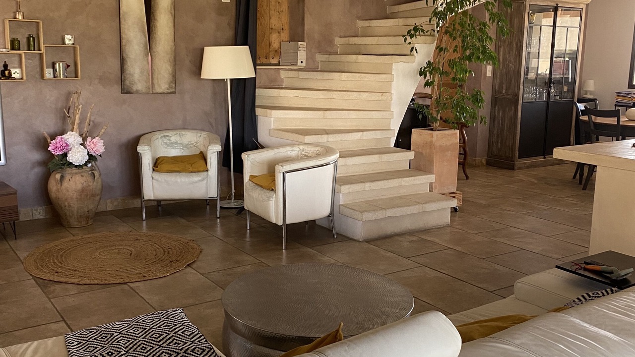 Photo of Livingroom in Meynes