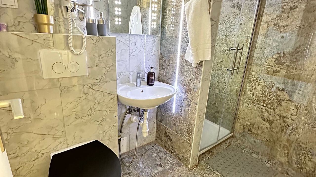 Photo of Bathroom in Offenbach am Main