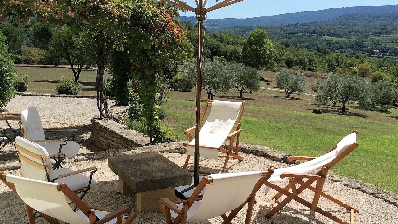 Photo of Patio Balcony in Goult