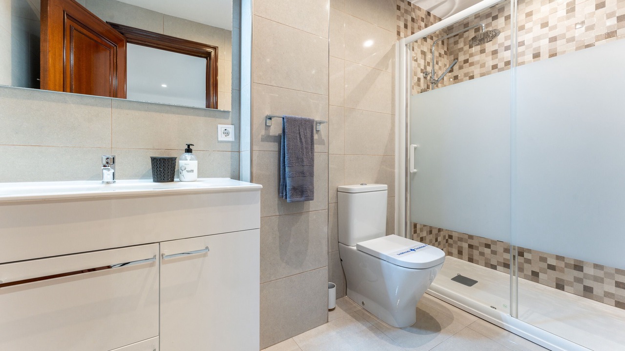 Photo of Bathroom in Fuengirola City Centre