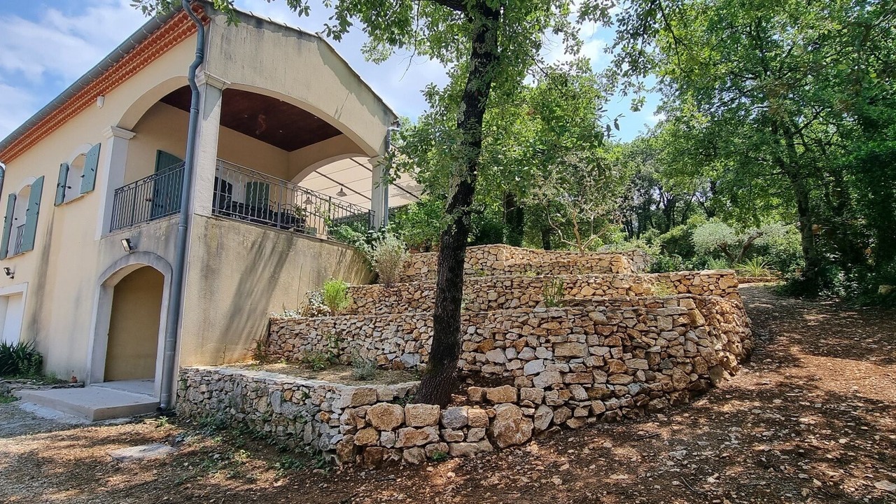 Photo of Outdoor in Euzet-les-Bains