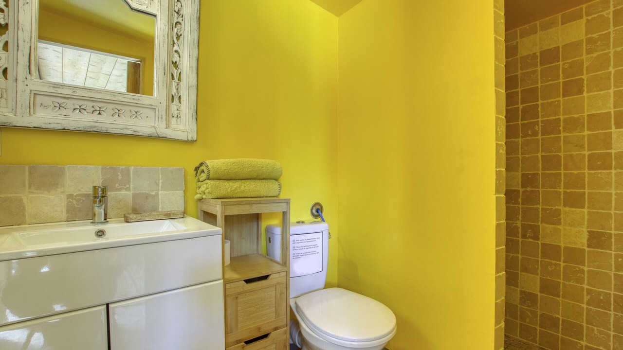 Photo of Bathroom in Cabannes