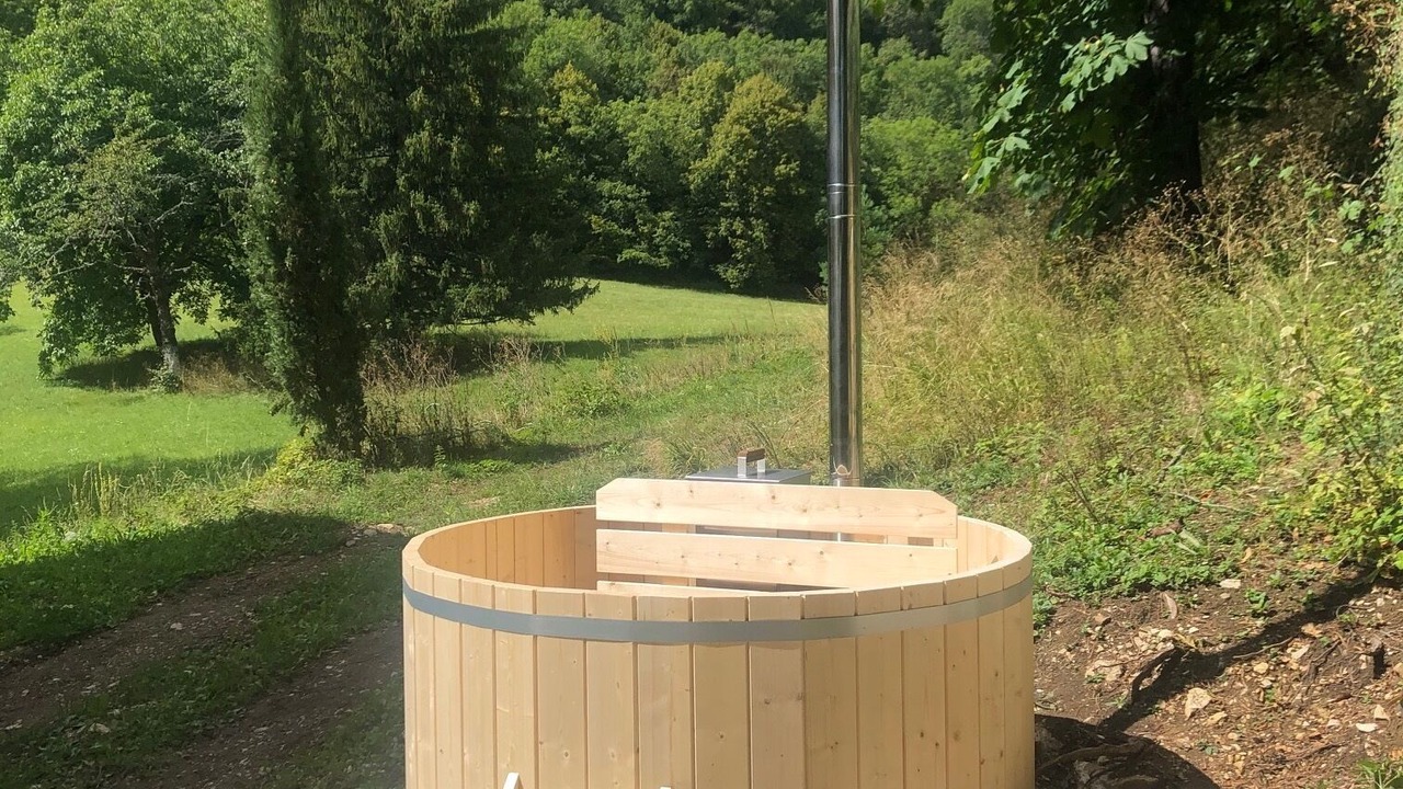 Photo of Outdoor in Montanges