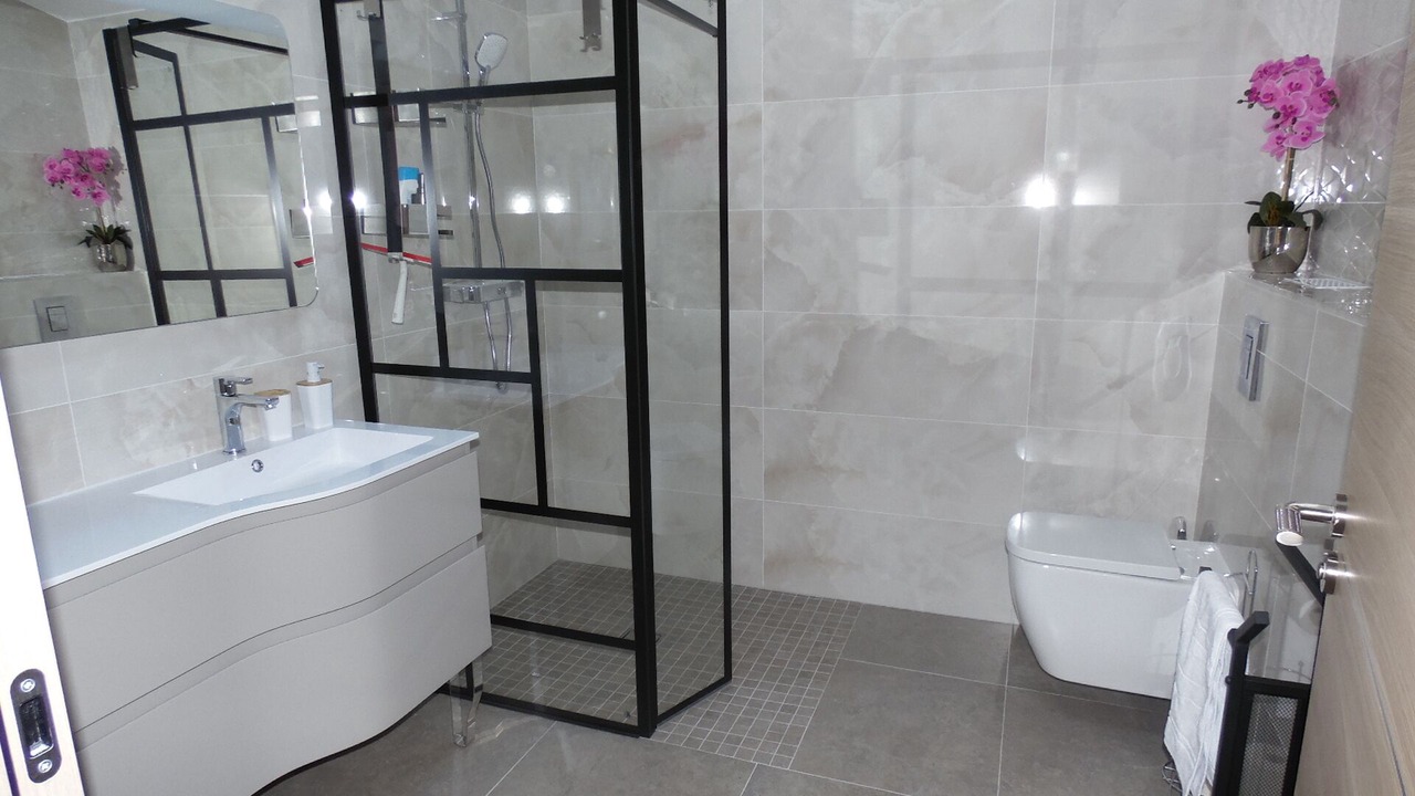 Photo of Bathroom in Saint-Victoret