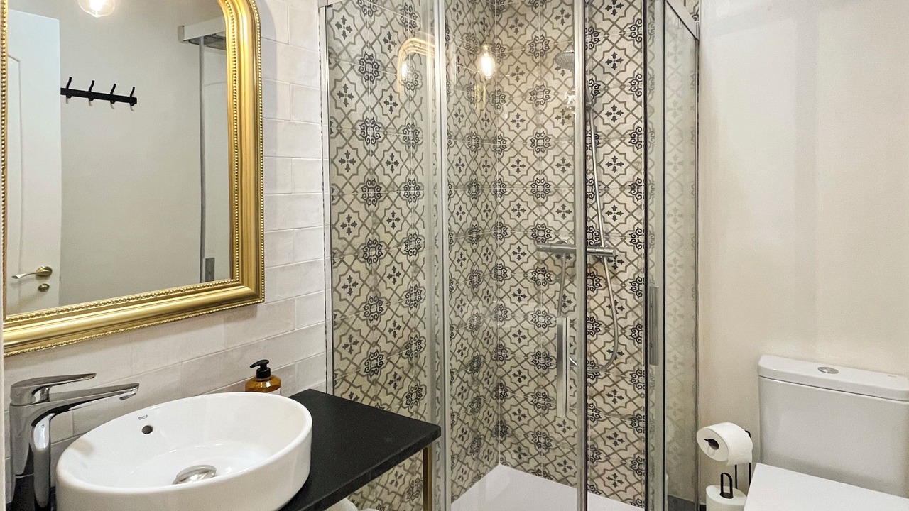 Photo of Bathroom in Toledo City Center