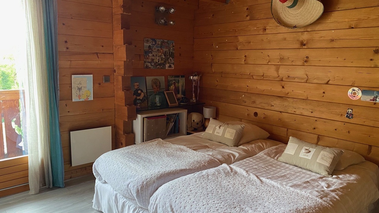 Photo of Bedroom in Viuz-la-Chiesaz
