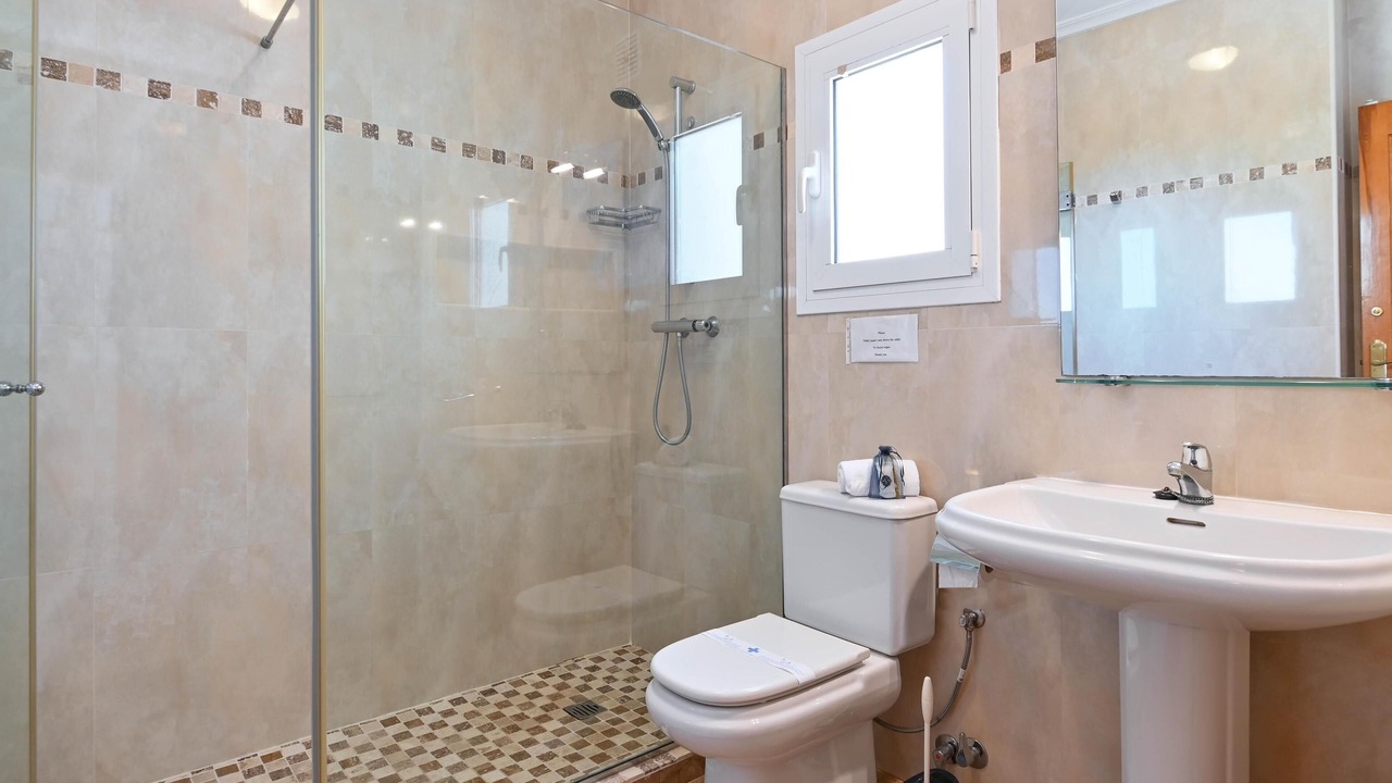 Photo of Bathroom in Cumbre del Sol