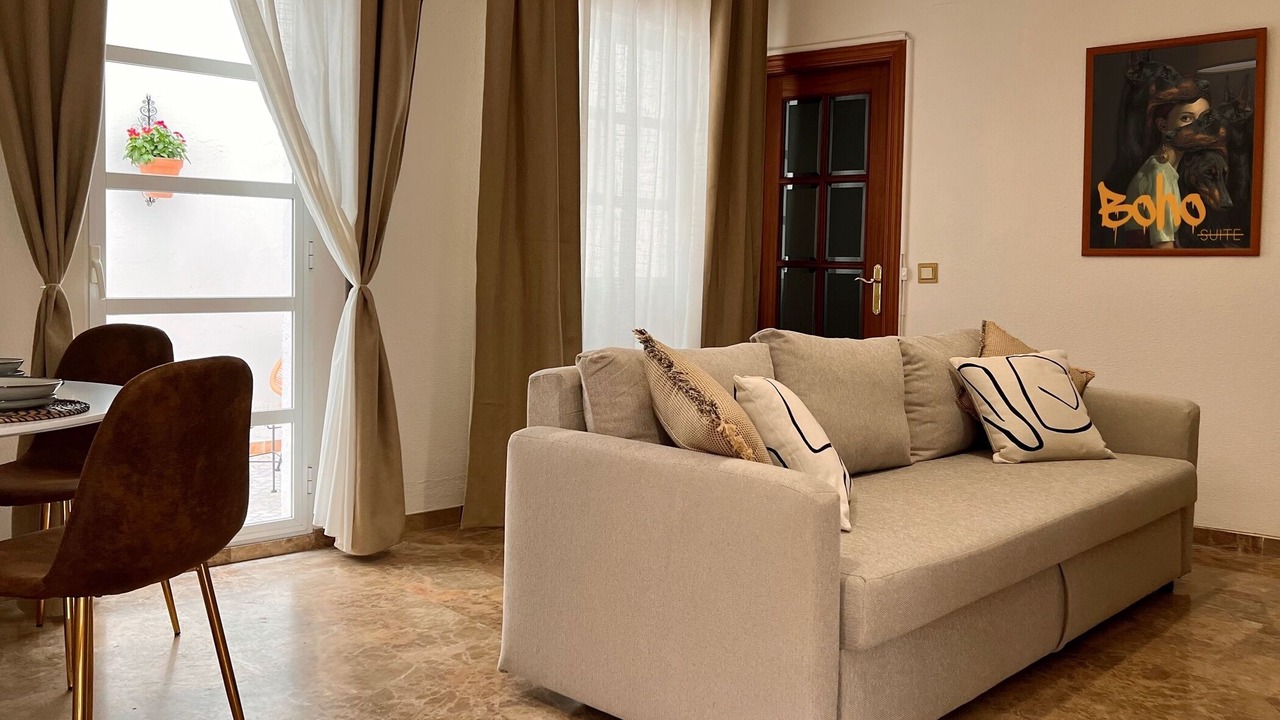Photo of Livingroom in San Francisco-Ribera