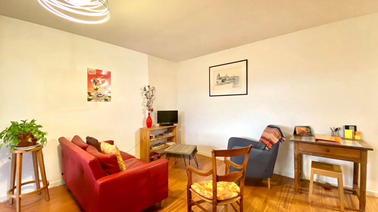 Photo of Livingroom in Amidonniers - Caffarelli